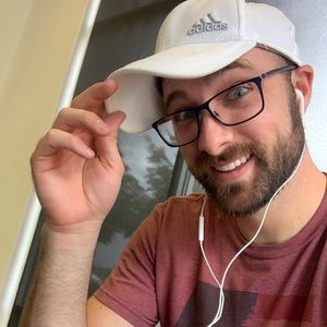 Meet your Posher, Cameron